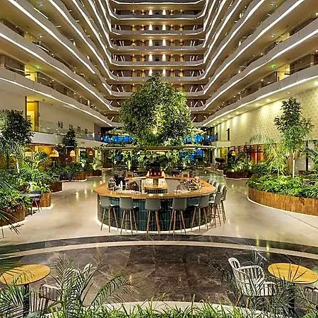 Liberty Kusadasi Hotell 5*